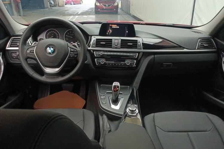Used BMW 3 Series 2017 320Li M Sport Edition Center Console