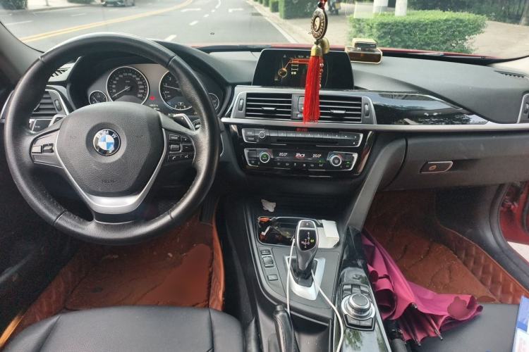 Used BMW 3 Series 2017 320Li M Sport Edition Center Console
