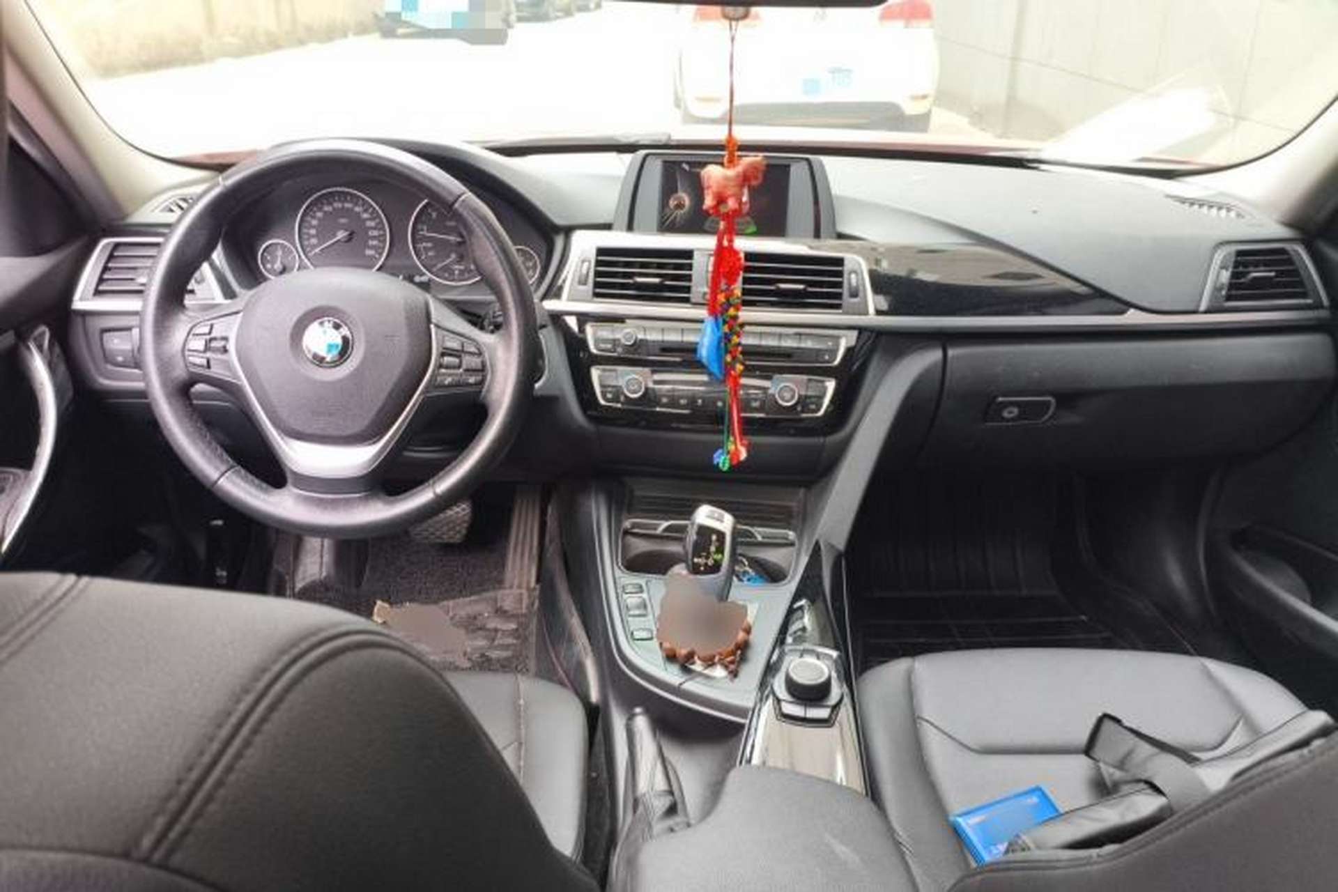 Used BMW 3 Series 2017 320Li Fashion Model Center Console