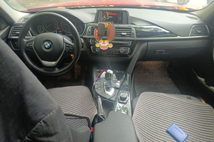 Used BMW 3 Series 2017 320Li Fashion Model Center Console