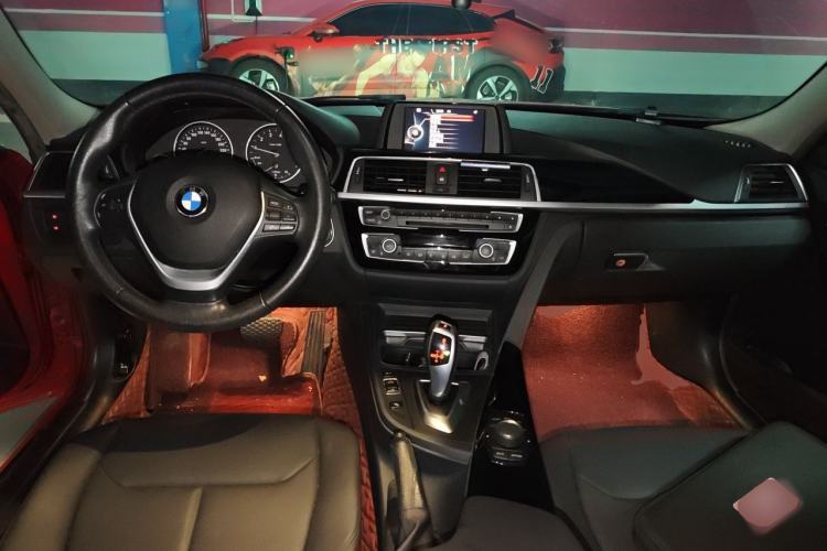 Used BMW 3 Series 2017 320Li Fashion Model Center Console