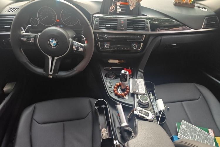 Used BMW 3 Series 2017 320Li Fashion Model Center Console