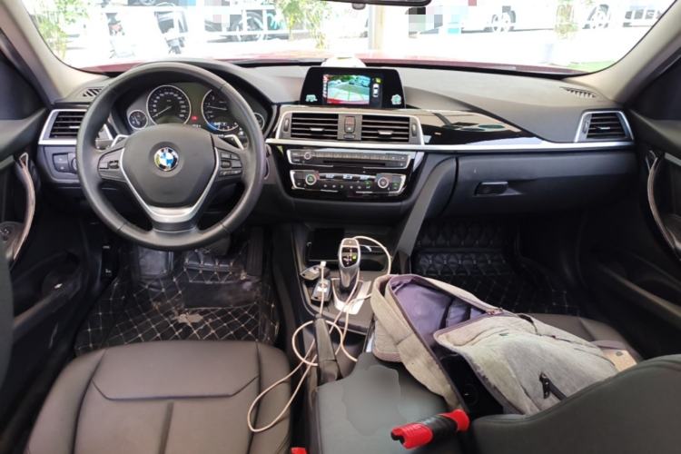 Used BMW 3 Series 2017 320Li M Sport Edition Center Console