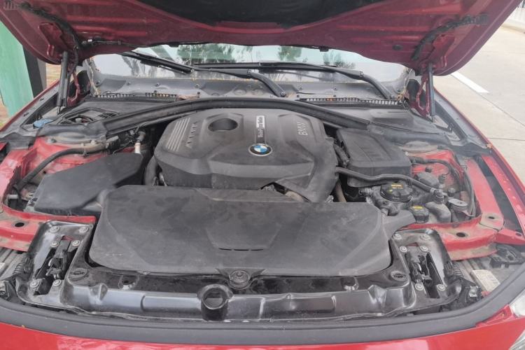 Used BMW 3 Series 2017 320i M Sport Engine Bay