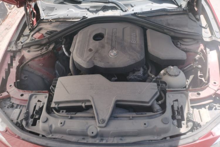 Used BMW 3 Series 2017 318Li Fashion Model Engine Bay