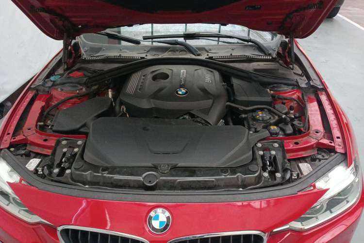 Used BMW 3 Series 2017 320Li M Sport Edition Engine Bay
