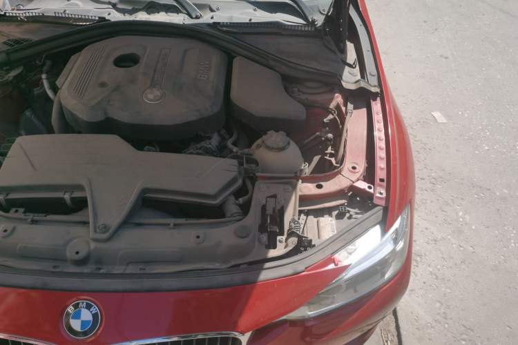 Used BMW 3 Series 2017 318Li Fashion Model Engine Bay Left