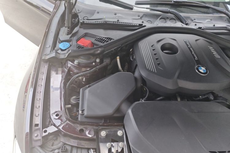 Used BMW 3 Series 2017 320Li Fashion Model Engine Bay Right