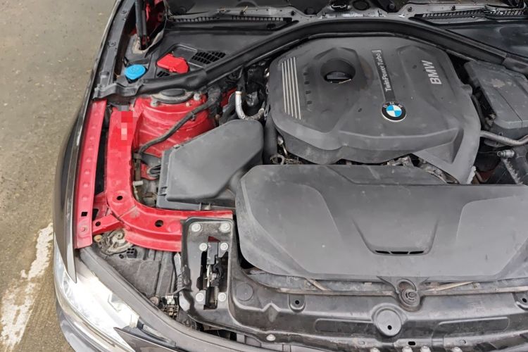 Used BMW 3 Series 2017 320Li Fashion Model Engine Bay Right