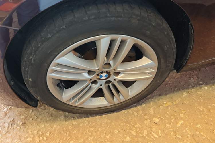 Used BMW 3 Series 2017 320Li Fashion Model Exterior 4