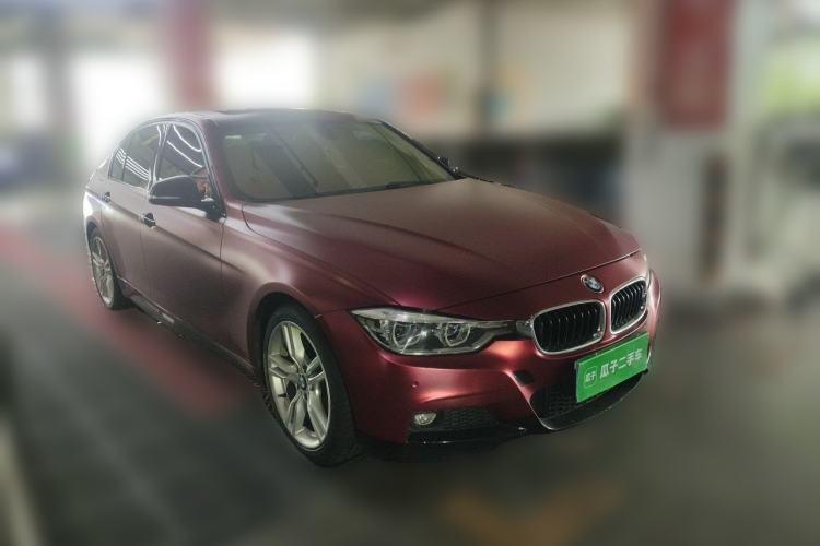 Used BMW 3 Series 2017 320i M Sport Front Right 45 Deg