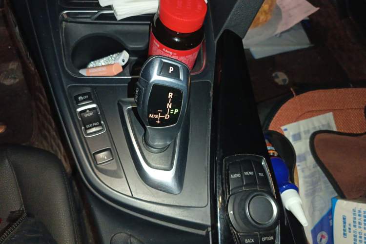 Used BMW 3 Series 2017 320Li Fashion Model Gear Lever