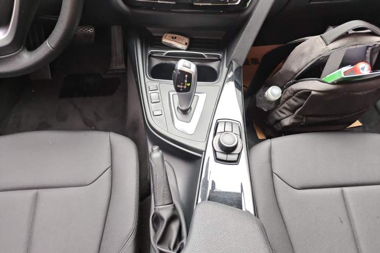 Used BMW 3 Series 2017 320Li Fashion Model Gear Lever