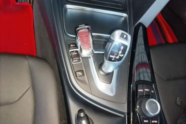 Used BMW 3 Series 2017 320Li Fashion Model Gear Lever