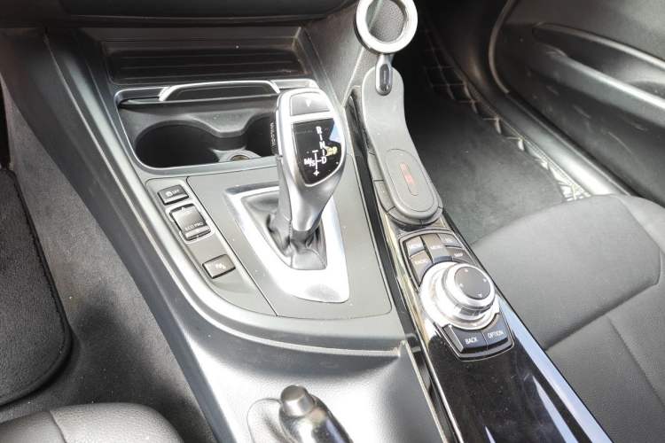 Used BMW 3 Series 2017 320Li M Sport Edition Gear Lever