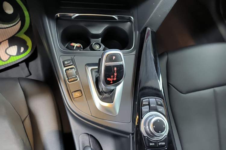 Used BMW 3 Series 2017 320Li M Sport Edition Gear Lever