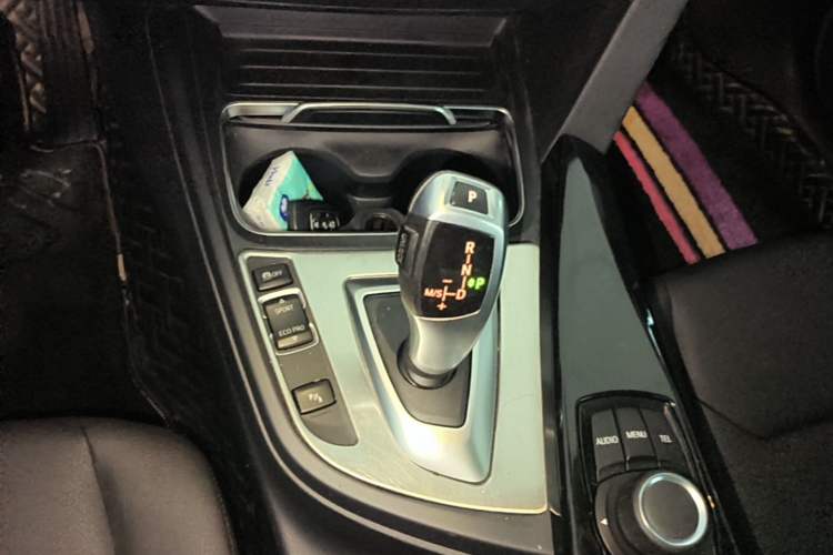 Used BMW 3 Series 2017 320Li Fashion Model Gear Lever