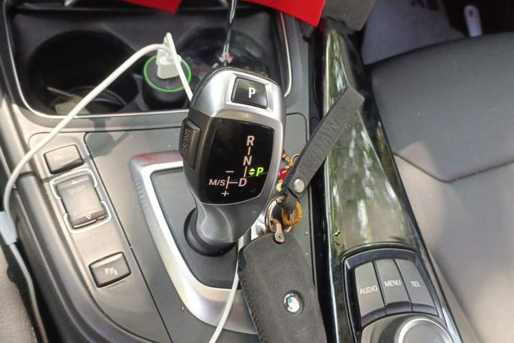 Used BMW 3 Series 2017 320Li Fashion Model Gear Lever