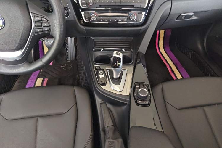Used BMW 3 Series 2017 320Li Fashion Model Gear Lever