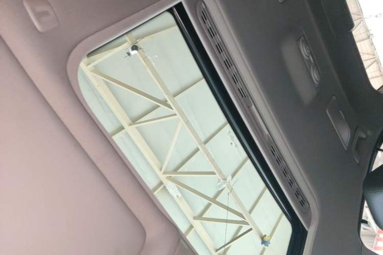 Used BMW 3 Series 2017 320Li Fashion Model Headliner