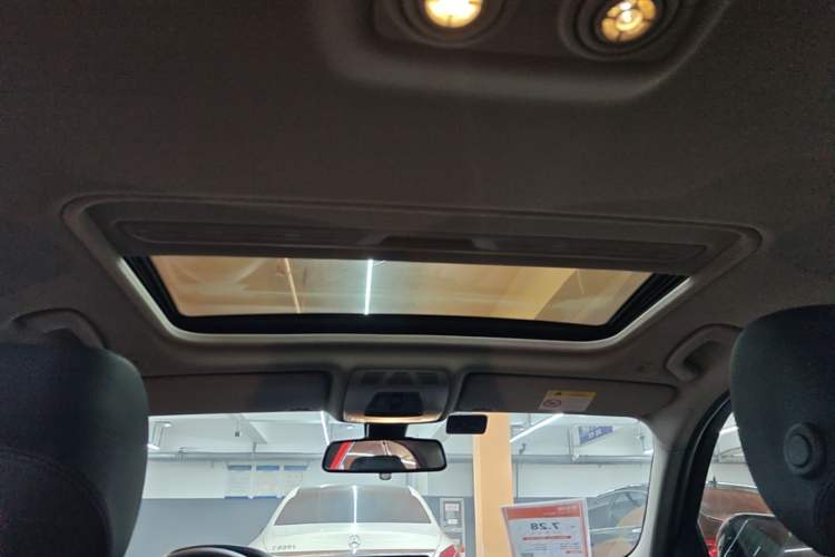 Used BMW 3 Series 2017 320Li M Sport Edition Headliner