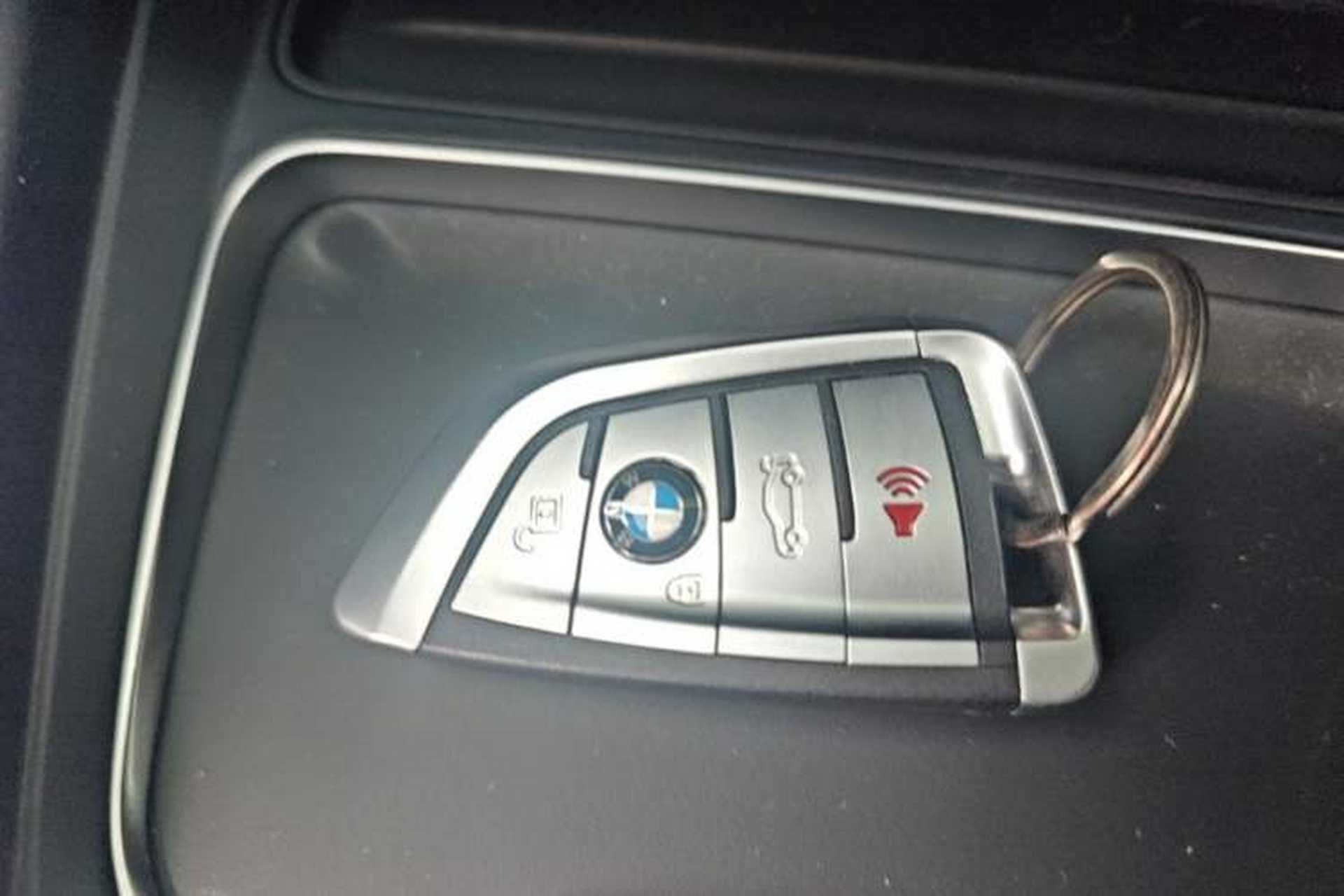 Used BMW 3 Series 2017 320Li Fashion Model Interior 1