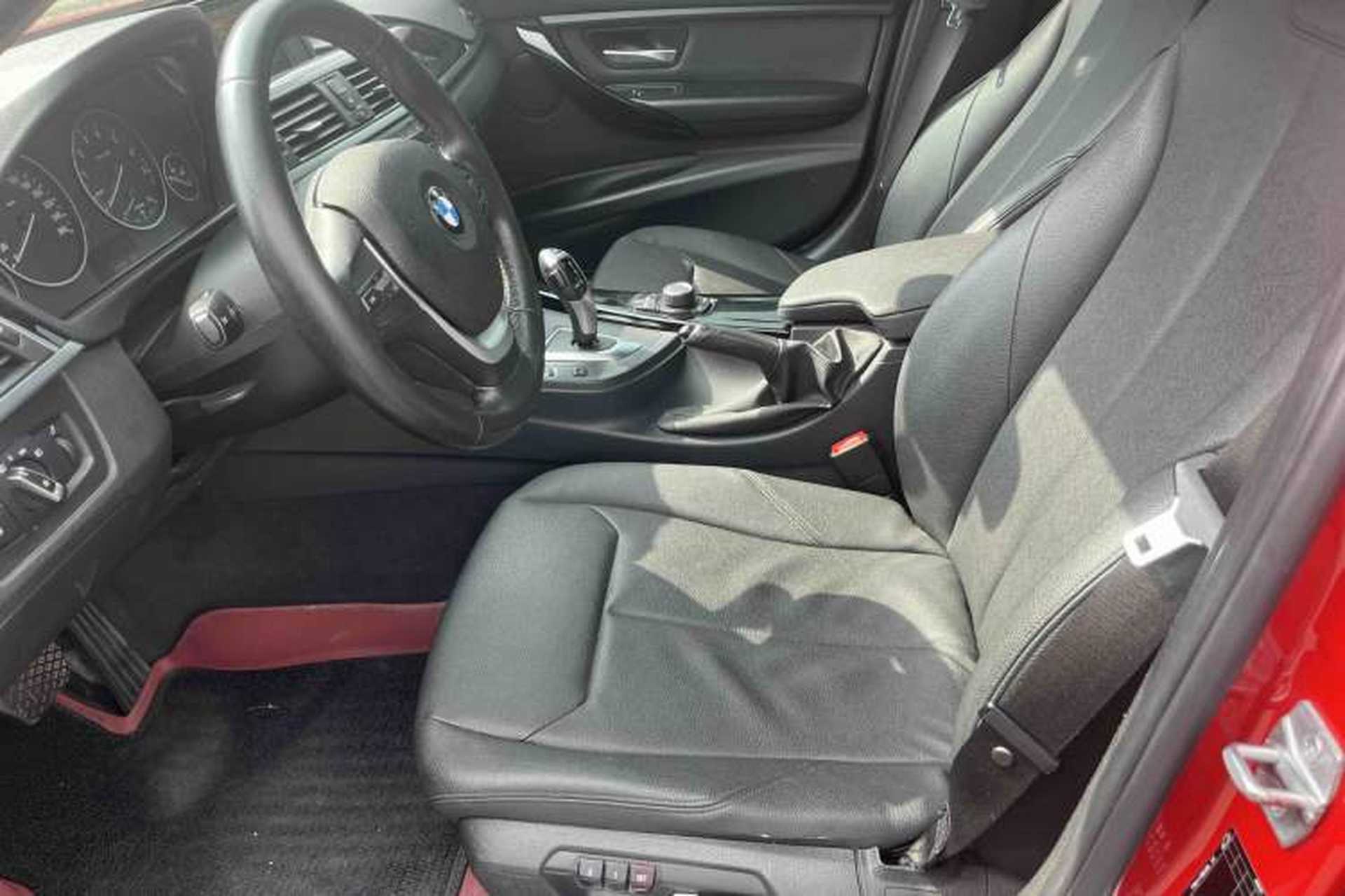 Used BMW 3 Series 2017 320Li Fashion Model Interior 2
