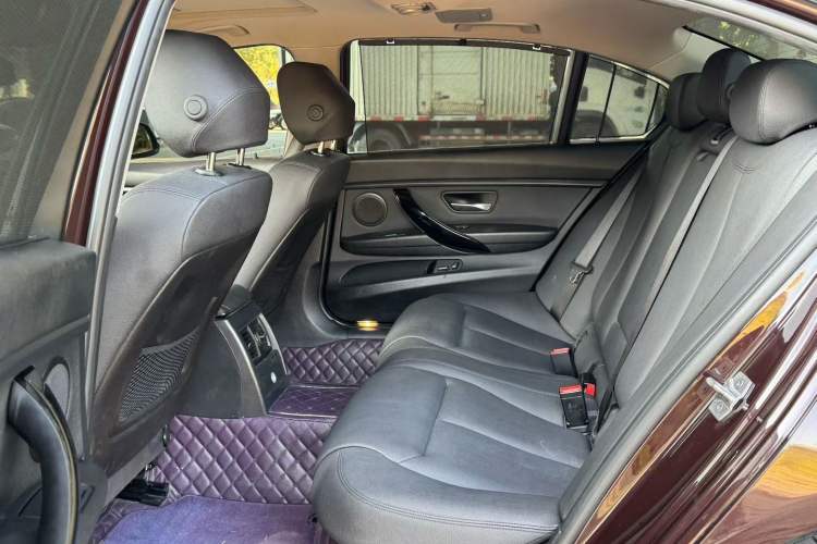 Used BMW 3 Series 2017 320Li Fashion Model Interior 3