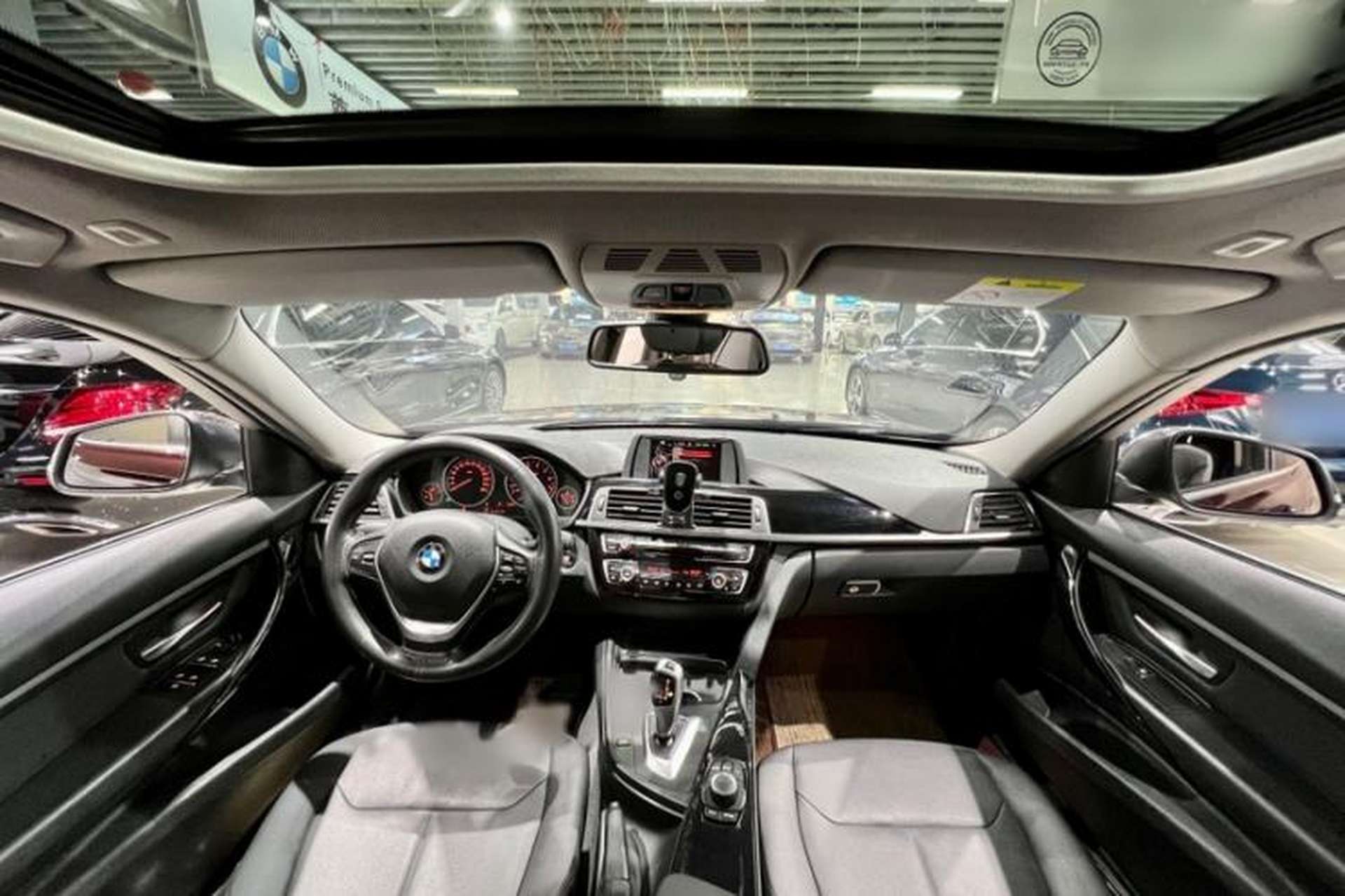 Used BMW 3 Series 2017 320Li xDrive Fashion Model Interior 3