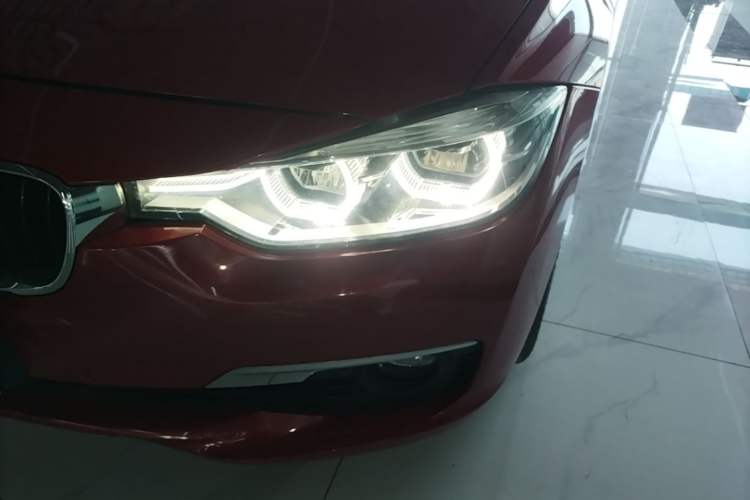 Used BMW 3 Series 2017 320Li Fashion Model Left Front Headlight