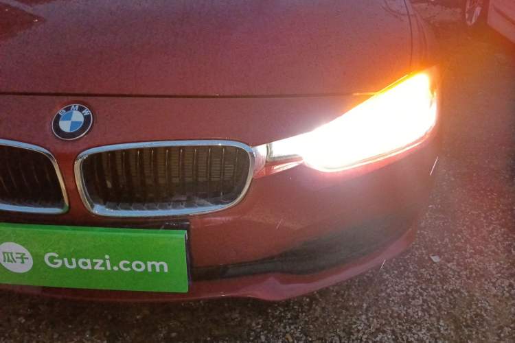 Used BMW 3 Series 2017 318i Fashion Model Left Front Headlight