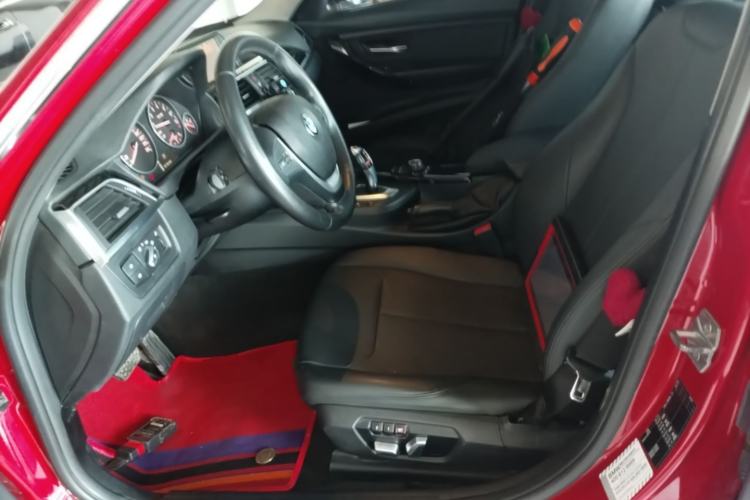 Used BMW 3 Series 2017 320Li Fashion Model Left Front Seat
