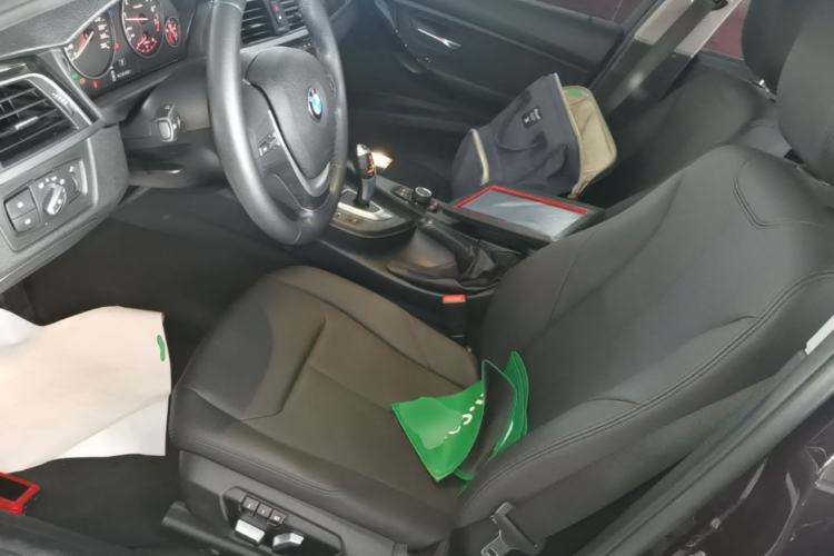 Used BMW 3 Series 2017 320Li Fashion Model Left Front Seat