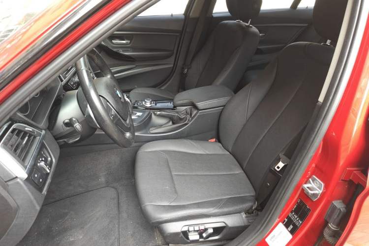 Used BMW 3 Series 2017 320Li M Sport Edition Left Front Seat