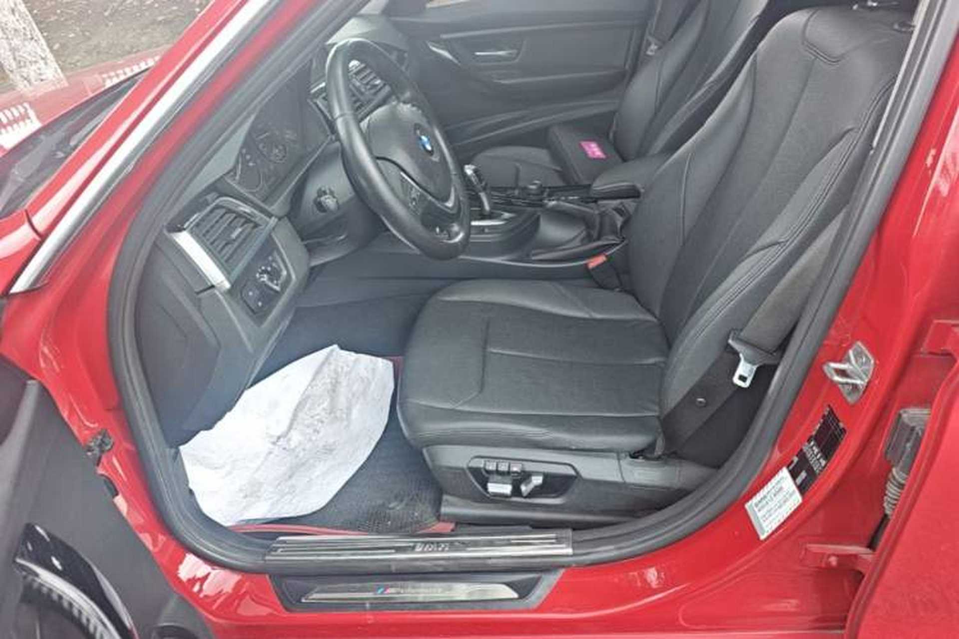 Used BMW 3 Series 2017 320Li Fashion Model Left Front Seat