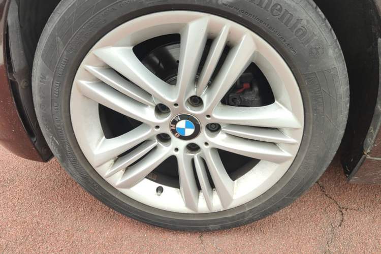 Used BMW 3 Series 2017 320Li Fashion Model Left Front Wheel Hub