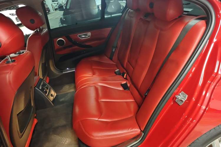 Used BMW 3 Series 2017 320Li M Sport Edition Left Rear Seat