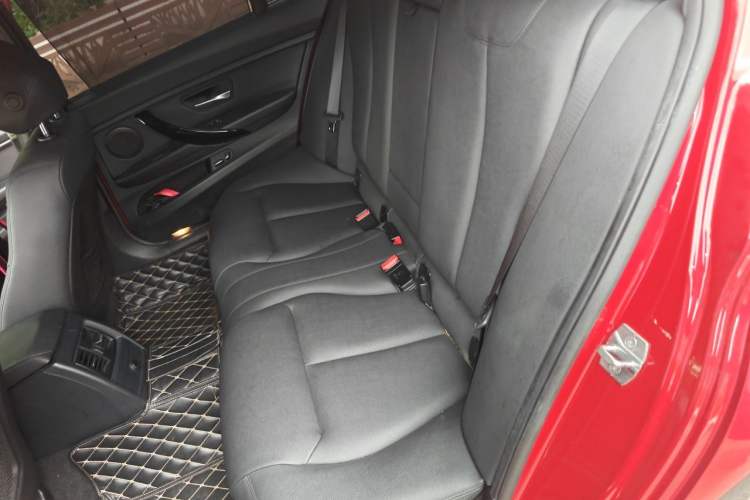 Used BMW 3 Series 2017 320Li M Sport Edition Left Rear Seat