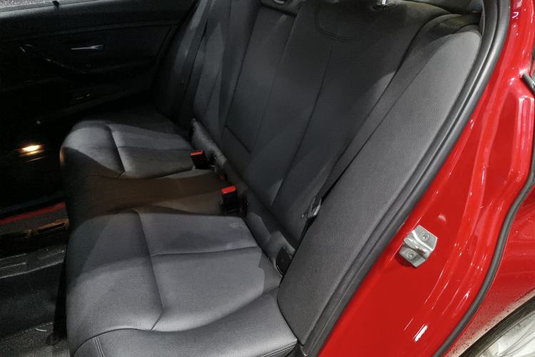 Used BMW 3 Series 2017 320Li Fashion Model Left Rear Seat