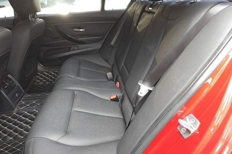 Used BMW 3 Series 2017 320Li M Sport Edition Left Rear Seat