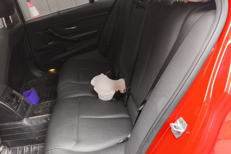 Used BMW 3 Series 2017 320Li Fashion Model Left Rear Seat