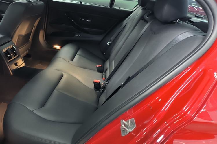 Used BMW 3 Series 2017 320Li M Sport Edition Left Rear Seat