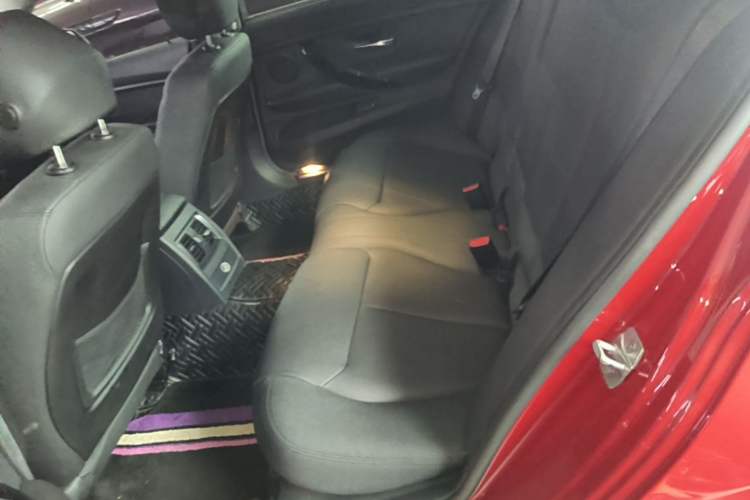 Used BMW 3 Series 2017 320Li Fashion Model Left Rear Seat