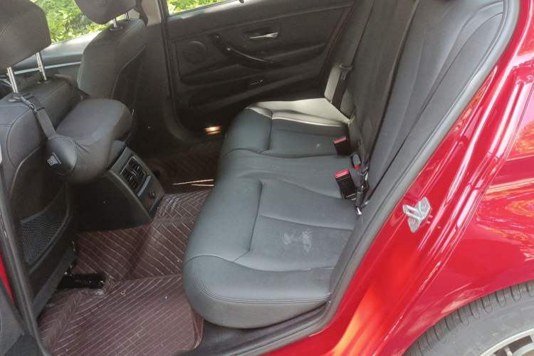 Used BMW 3 Series 2017 320Li Fashion Model Left Rear Seat