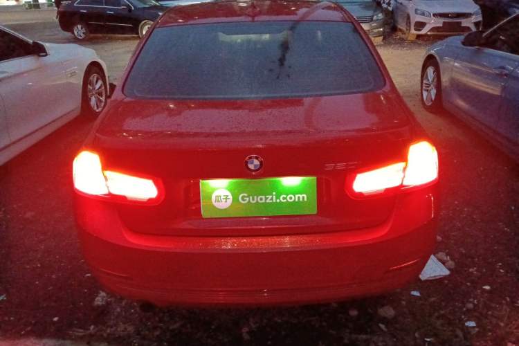 Used BMW 3 Series 2017 318i Fashion Model Rear