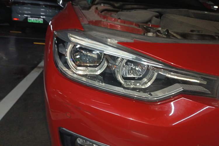 Used BMW 3 Series 2017 320Li Fashion Model Right Front Headlight