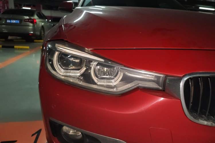 Used BMW 3 Series 2017 320Li Fashion Model Right Front Headlight