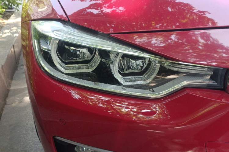 Used BMW 3 Series 2017 320Li Fashion Model Right Front Headlight