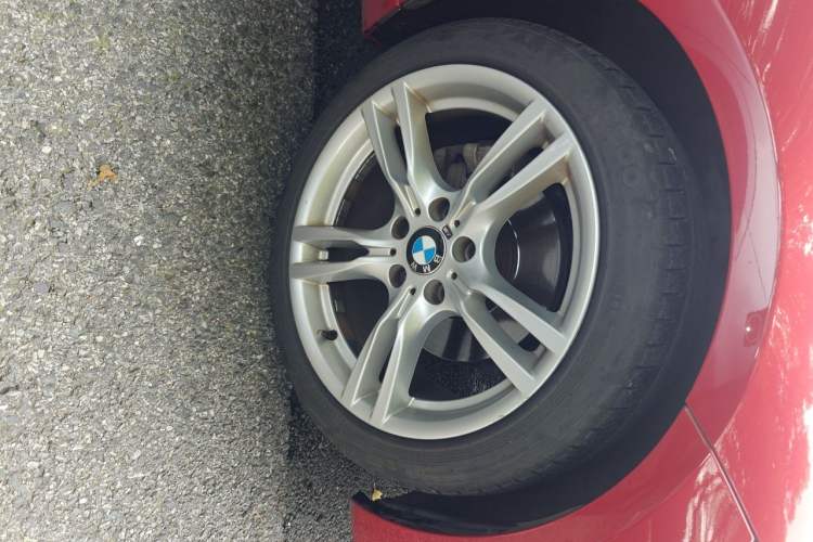 Used BMW 3 Series 2017 320i M Sport Right Front Wheel Hub