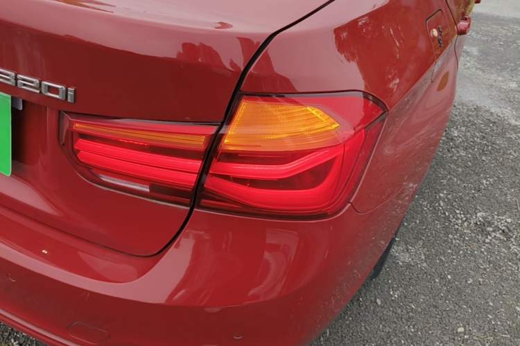 Used BMW 3 Series 2017 318i Fashion Model Right Rear Taillight